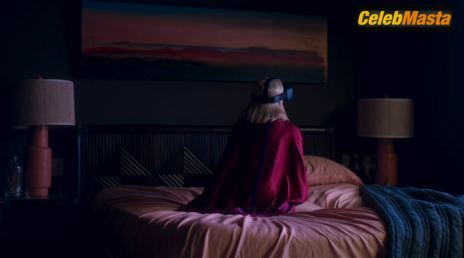Jena Malone ’s Sexy Scene From Too Old To Die Young - Photo 3 of 5 photo 2