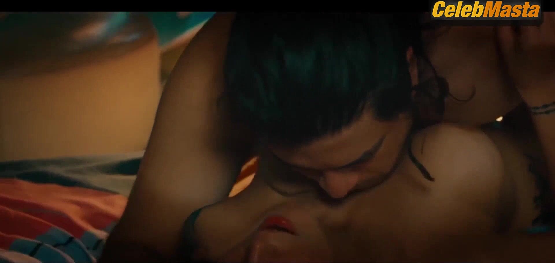Jenn Rosa Butt, Breasts Scene In Halinghing - Photo 2 of 5 photo 3