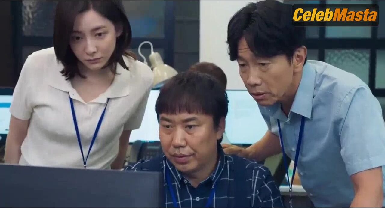 Park Ji-hyun ’s Sexy Scene From Forbidden Fairytale - Photo 2 of 5