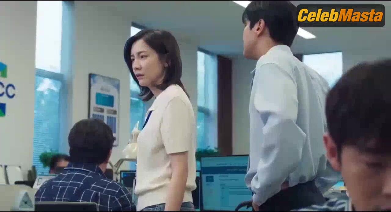 Park Ji-hyun ’s Sexy Scene From Forbidden Fairytale - Photo 2 of 5 photo 5