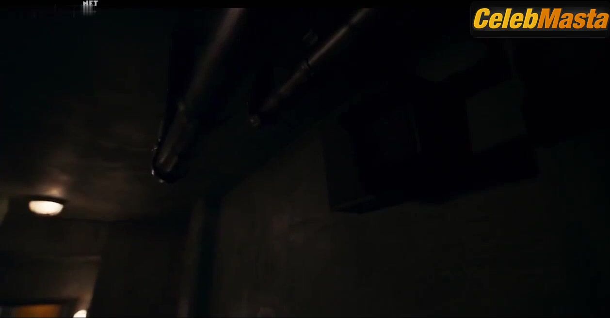 Park Ji-hyun Ass, Tits Scene From The Hidden Face - Photo 1 of 5 photo 5