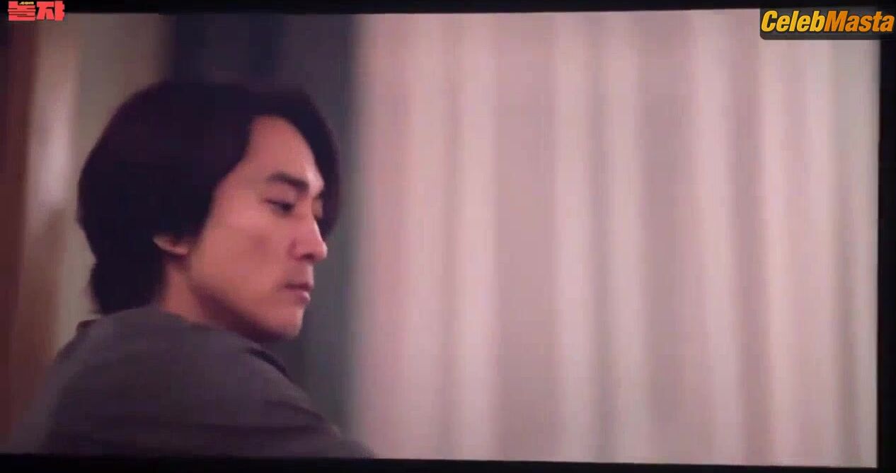 Park Ji-hyun ’s Ass, Tits Scene From The Hidden Face - Photo 1 of 5 photo 5