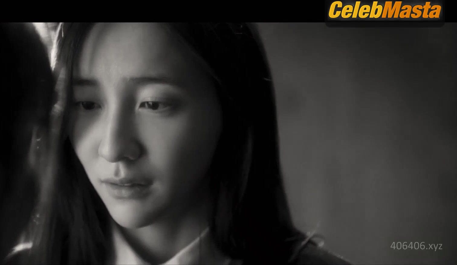 Cho Yeo-jeong Park Ji-hyun And Tits Scene From The Hidden - Photo 1 of 5 photo 2