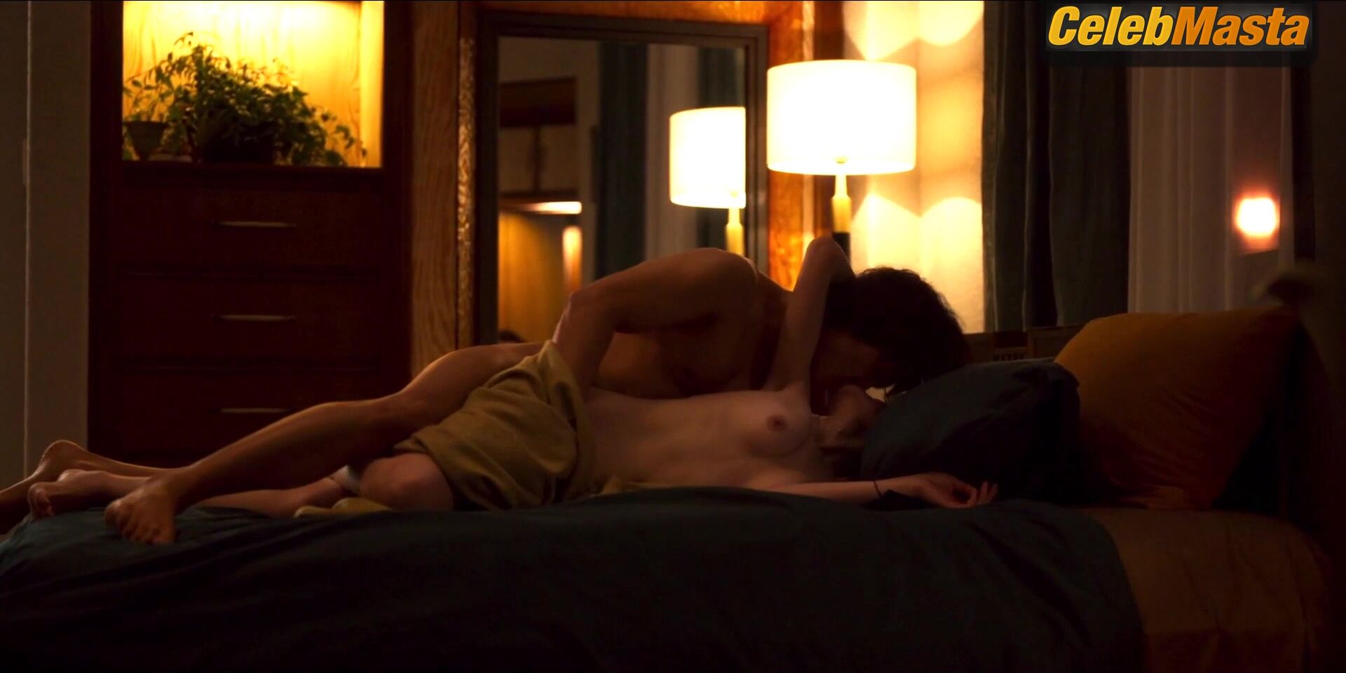 Park Ji-hyun ’s Tits And Underwear Scene In Hidden - Photo 2 of 5 photo 3