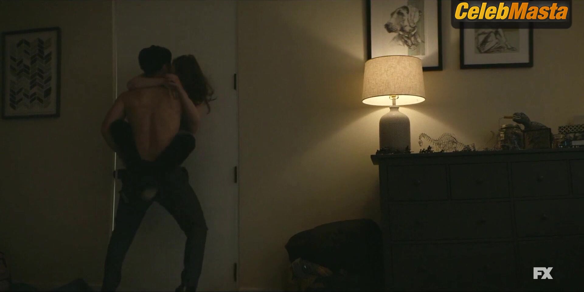 Sarah Bolger ’s Underwear Scene From Mayans M.c. - Photo 2 of 5 photo 3
