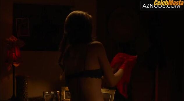 Sarah Bolger ’s Underwear Scene From Crush - Photo 1 of 5 photo 4