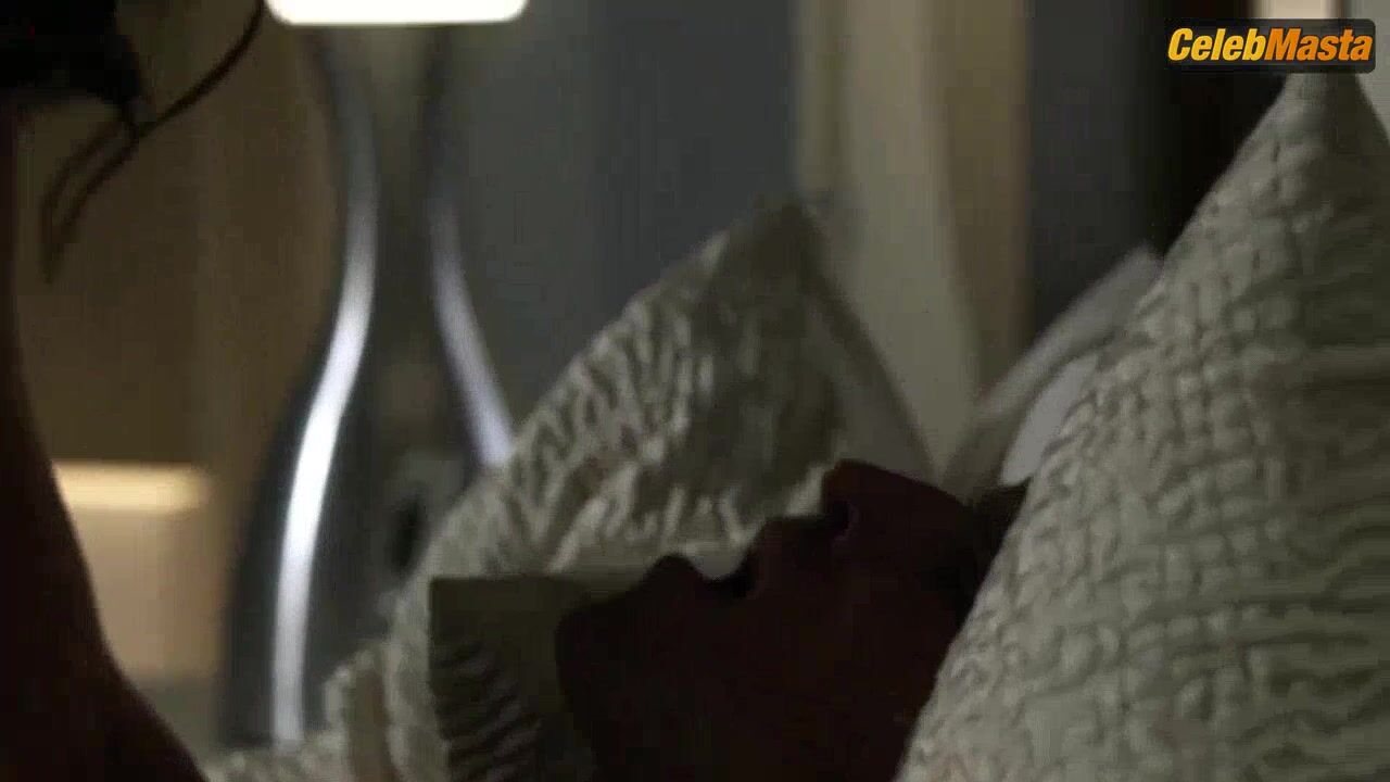 Jill Evyn Bares Lesbian And Booty Scene In Chemistry - Photo 1 of 5 photo 5