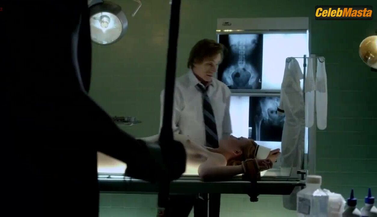 Christine Donlon ’s Booty, Tits Scene In Femme Fatales - Photo 1 of 5 photo 4