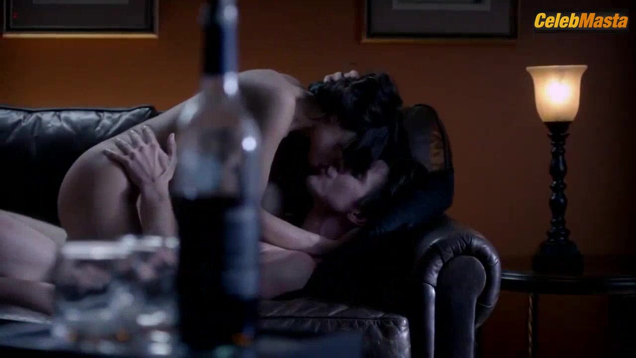 Mirtha Michelle Butt, Boobs Scene In Femme Fatales - Photo 2 of 5 photo 5