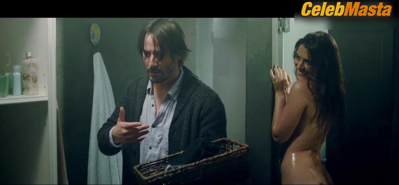 Ana De Armas And Lorenza Izzo Tits, Ass Scene In Knock - Photo 2 of 5 photo 1