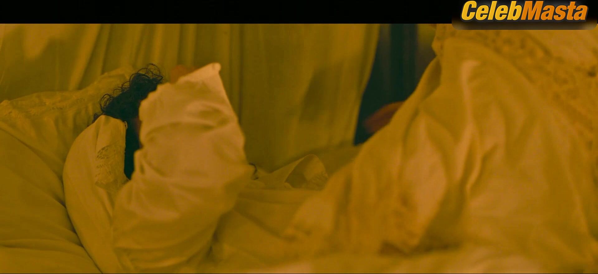 Vanessa Kirby Tits Scene From Napoleon - Photo 2 of 5 photo 4