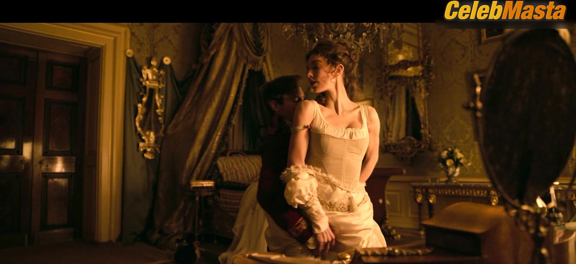 Vanessa Kirby ’s Sexy Scene From Napoleon - Photo 4 of 5