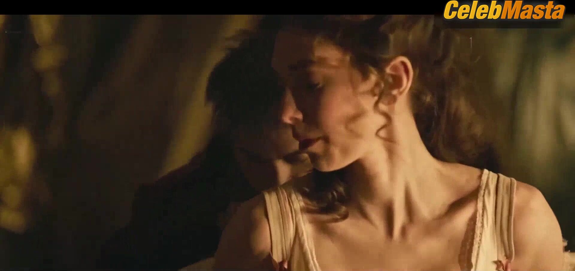 Vanessa Kirby Tits Scene From Napoleon - Photo 1 of 5 photo 4