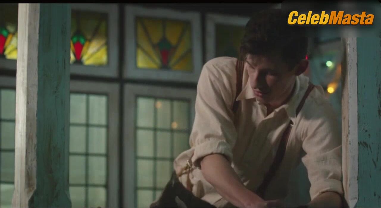 Vanessa Kirby ’s Butt Scene From Queen And Country - Photo 2 of 5 photo 4