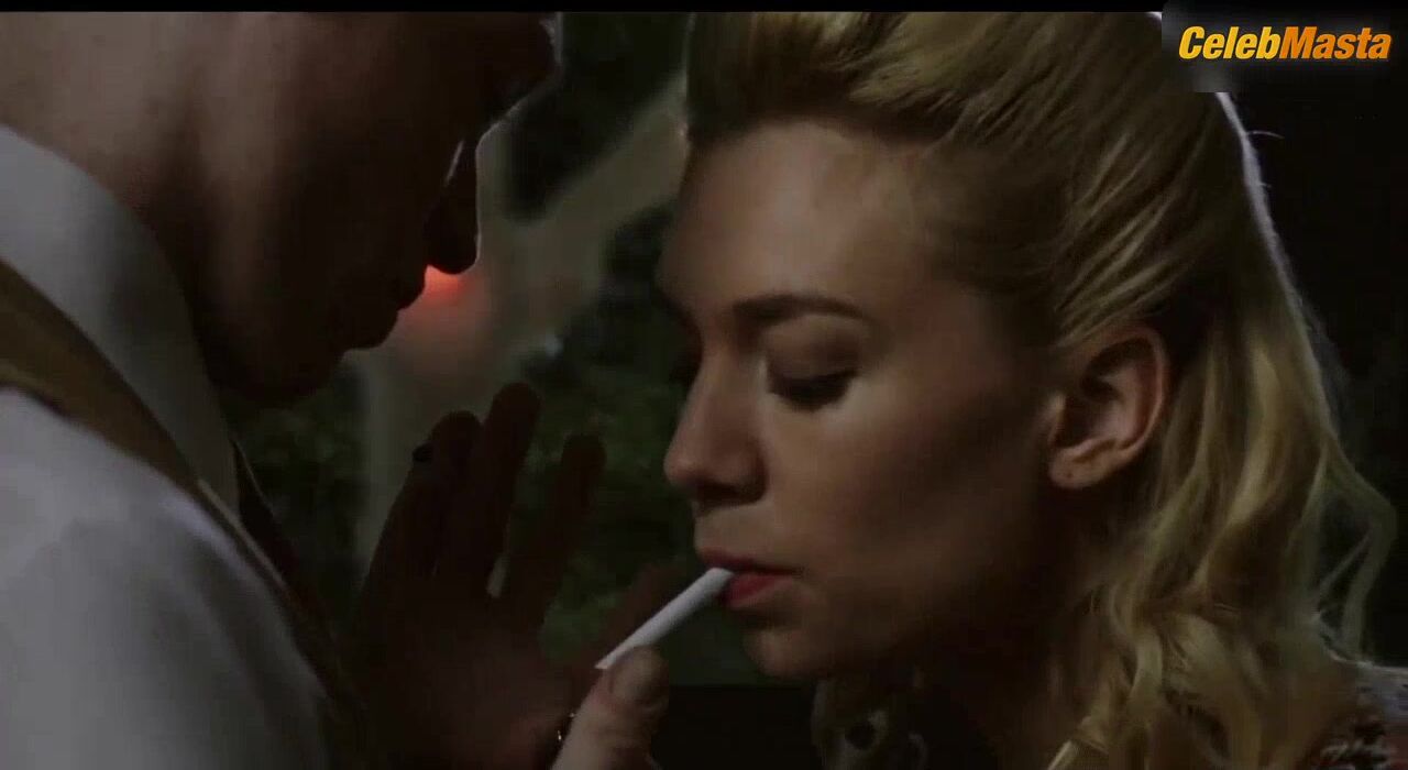 Vanessa Kirby Ass, Tits Scene In Queen And Country - Photo 2 of 5 photo 1