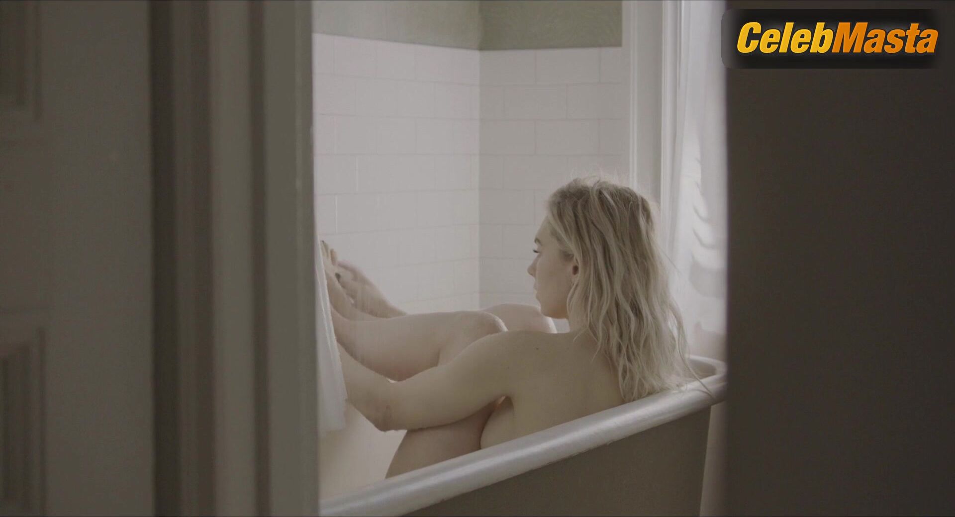 Vanessa Kirby ’s Sexy Scene From Pieces Of A Woman - Photo 1 of 5