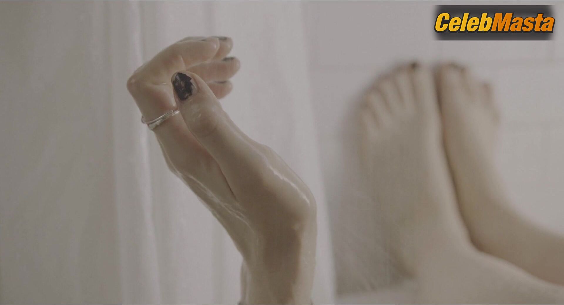 Vanessa Kirby ’s Sexy Scene From Pieces Of A Woman - Photo 1 of 5 photo 4