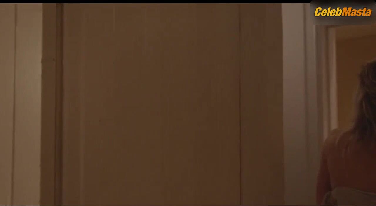 Vanessa Kirby ’s Tits Scene From Pieces Of A Woman - Photo 1 of 5 photo 4