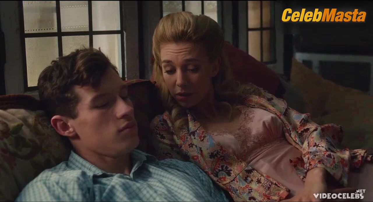 Vanessa Kirby Ass, Tits Scene In Queen And Country - Photo 1 of 5 photo 5