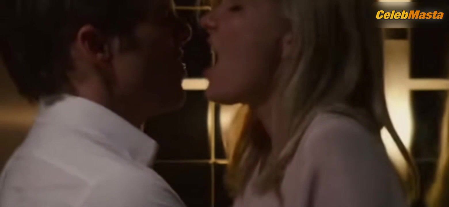 Kirsten Dunst Ass, Tits Scene From Bachelorette - Photo 3 of 5 photo 5