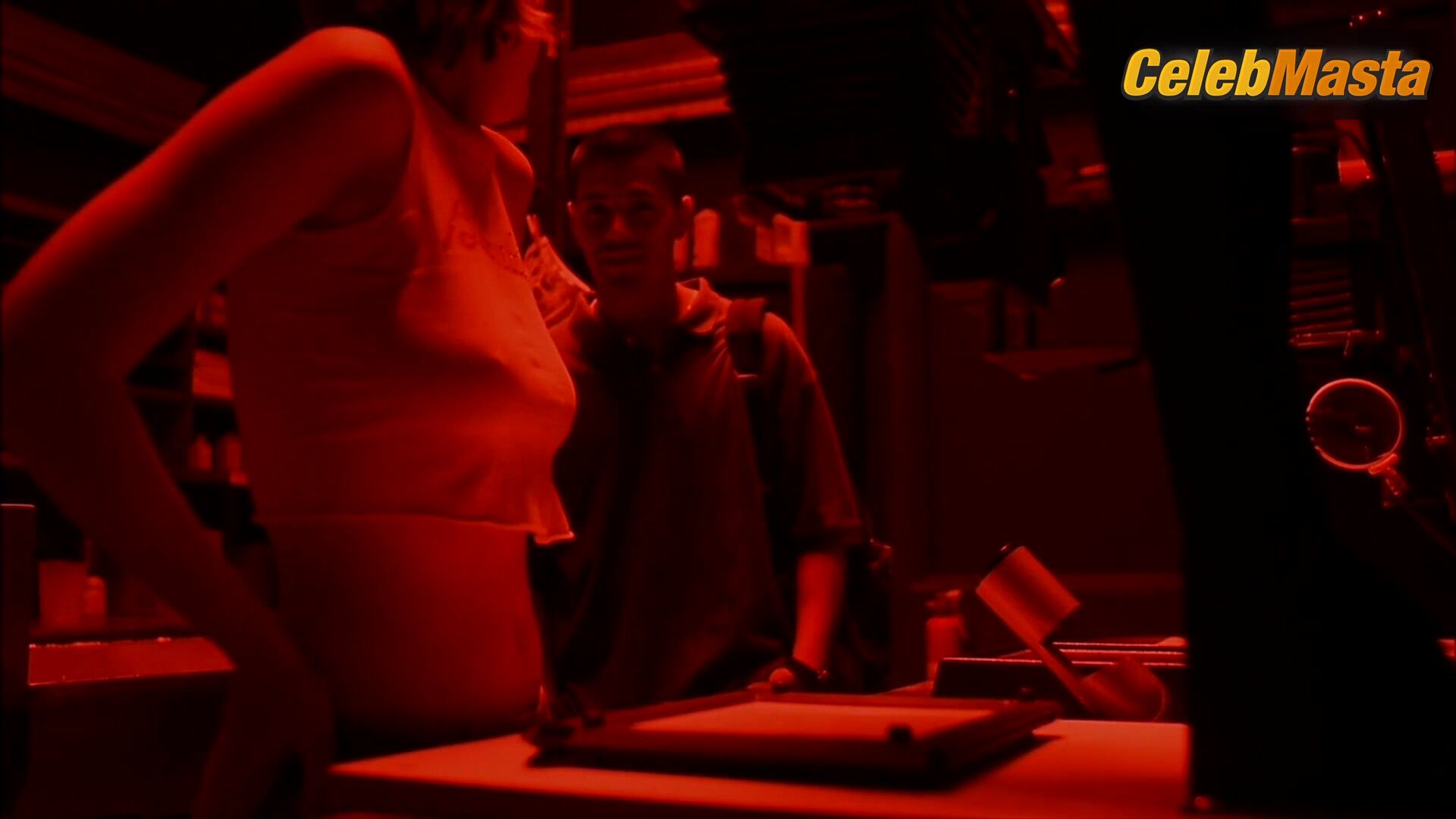 Kirsten Dunst ’s Sexy Scene In Crazy/beautiful - Photo 2 of 5 photo 1