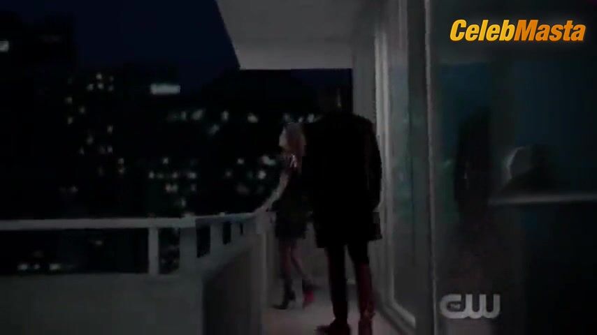 Kj Smith ’s Sexy Scene From Dynasty - Photo 1 of 5