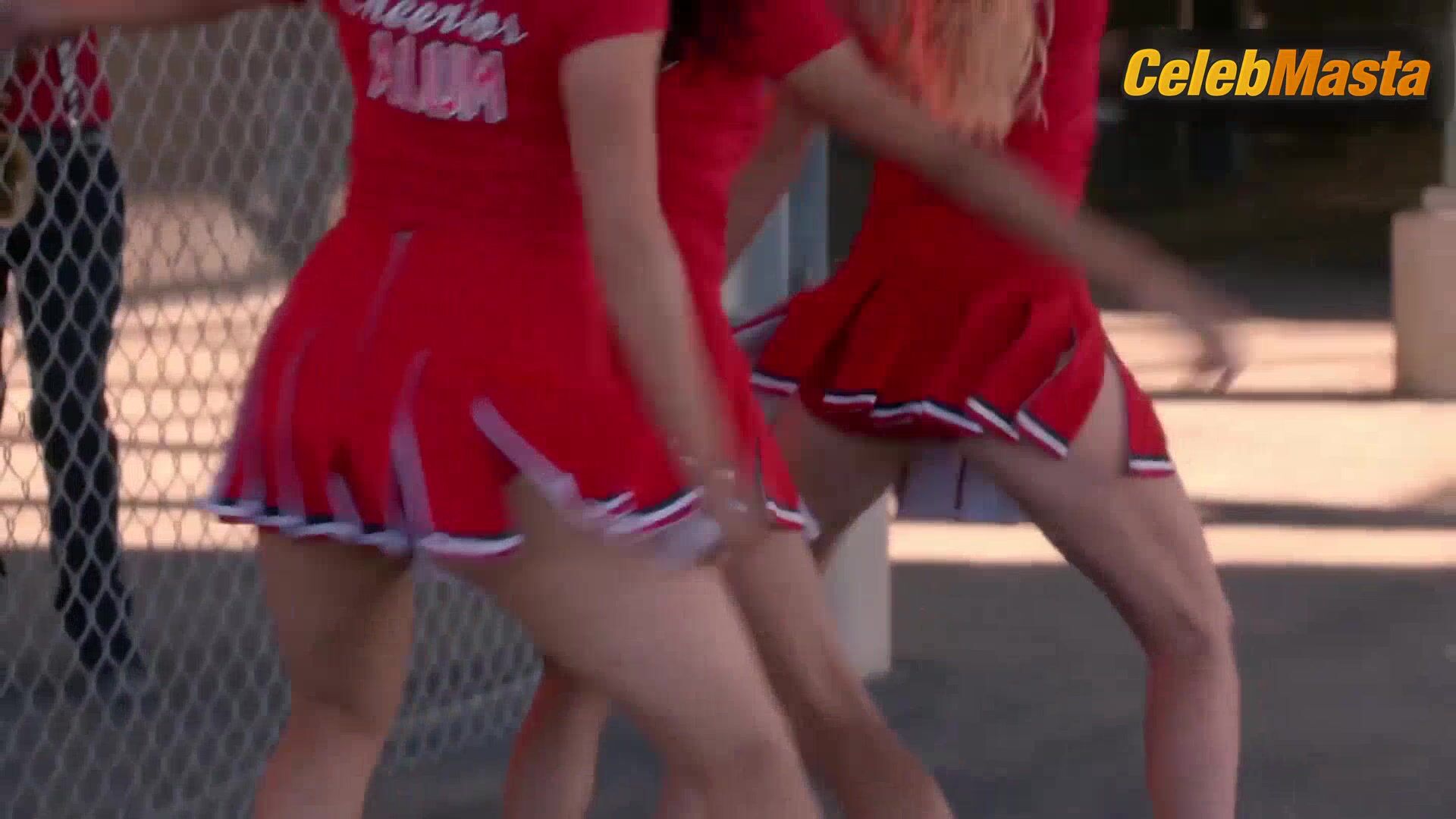 Dianna Agron , Heather Morris And Naya Rivera Hot Scene - Photo 1 of 5 photo 4