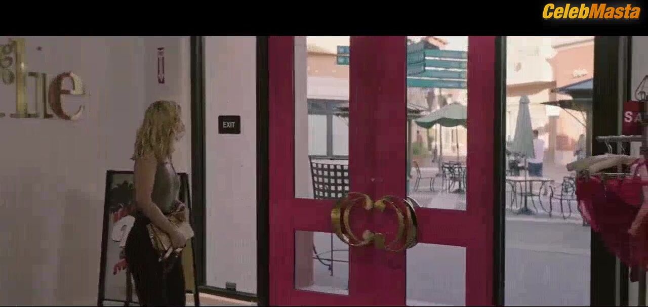Mena Suvari Hot Scene In The Murder Of Nicole Brown - Photo 1 of 5 photo 2