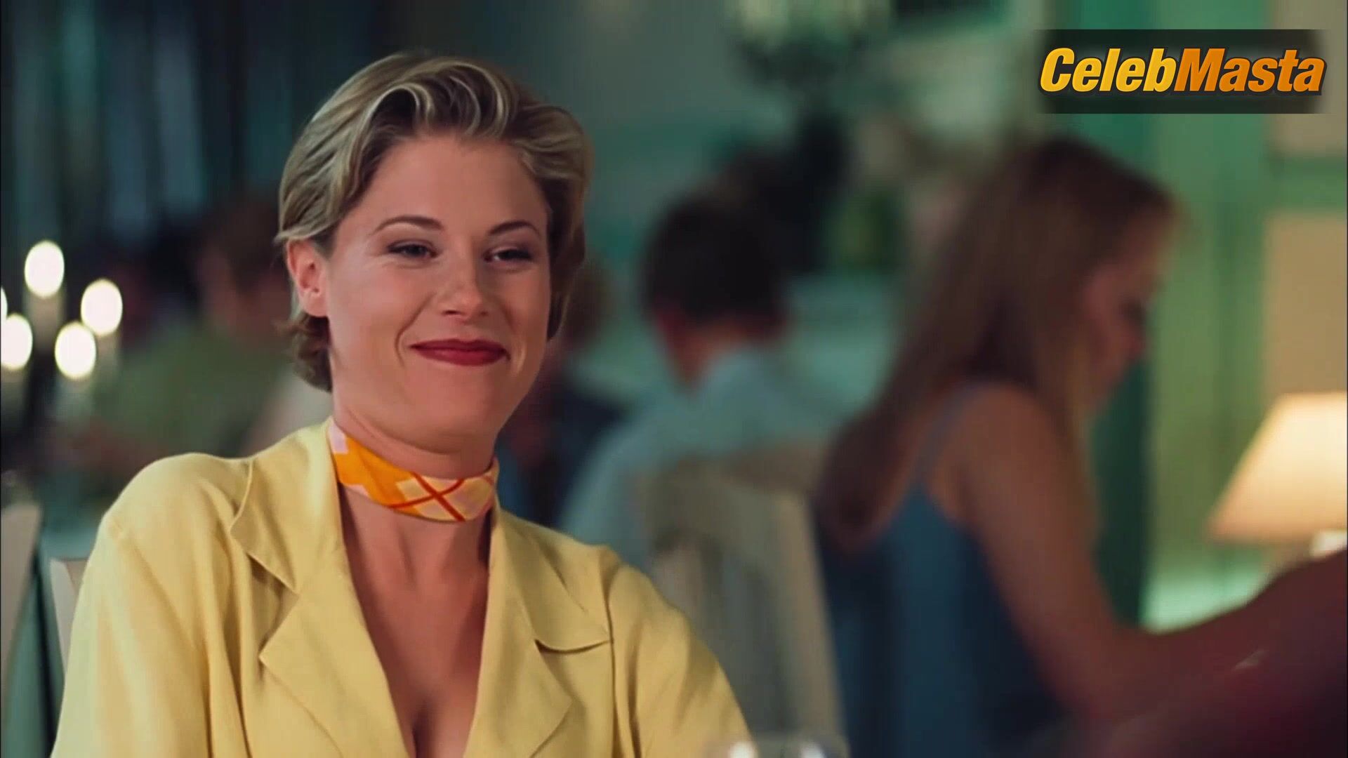 Julie Bowen Tits And Underwear Scene From An American - Photo 1 of 5 photo 2