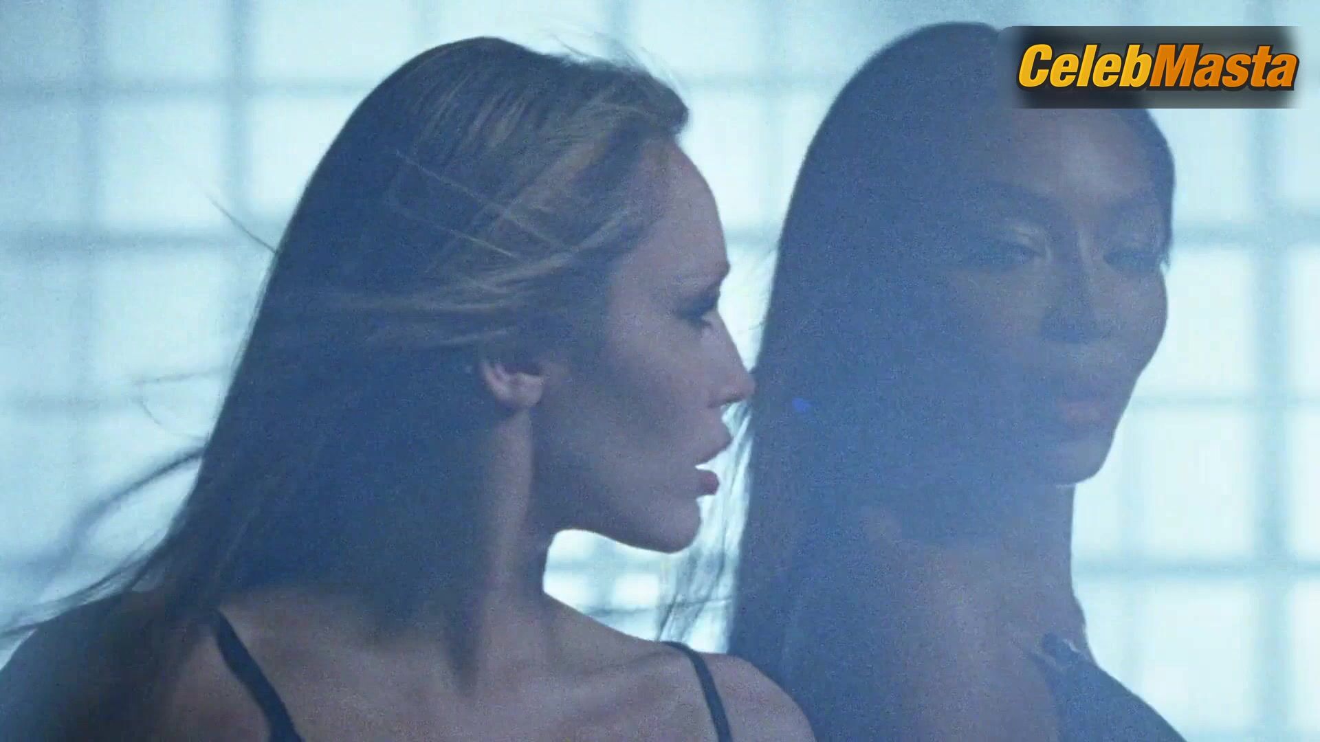 Miley Cyrus And Naomi Campbell Flaunt Underwear Scene In - Photo 1 of 5