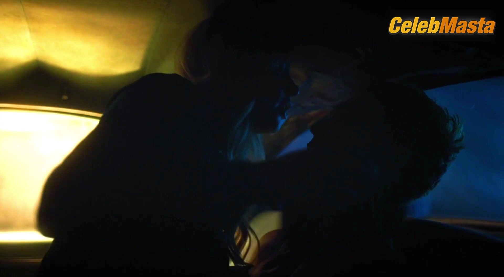 Lili Reinhart Flaunts Underwear Scene In Riverdale - Photo 1 of 5 photo 4