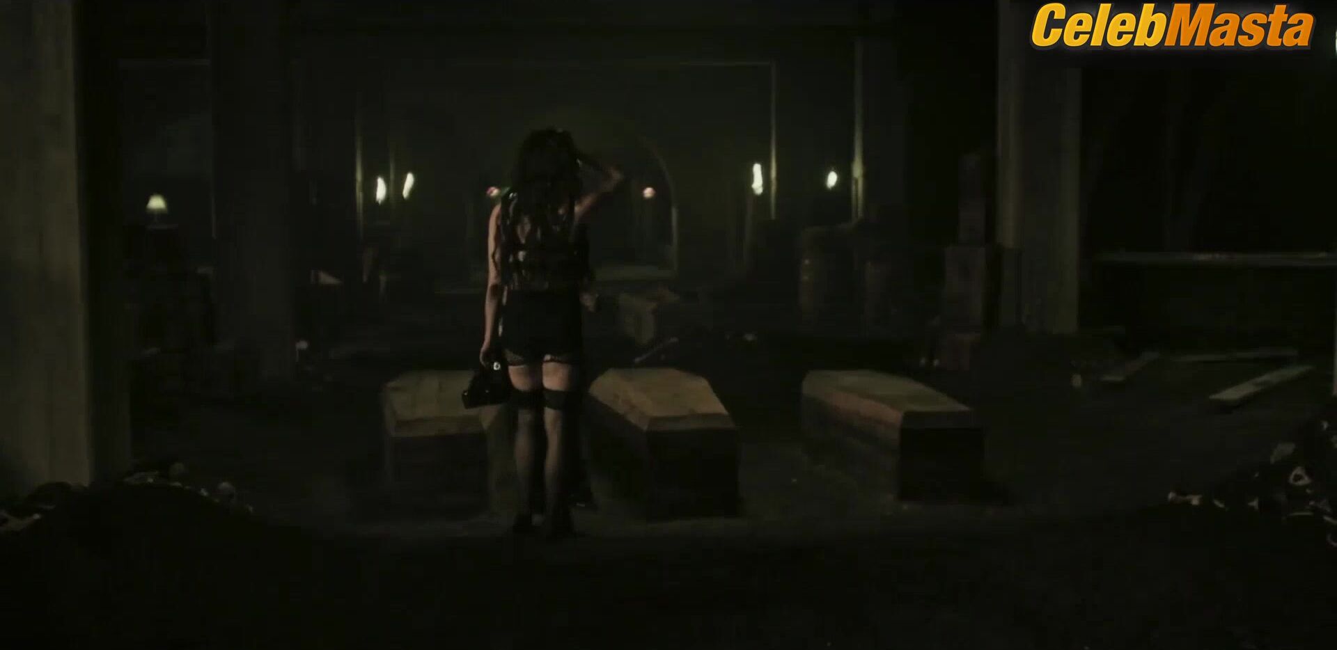 India Eisley And Mena Suvari’s Hot Scene In - Photo 1 of 5 photo 2
