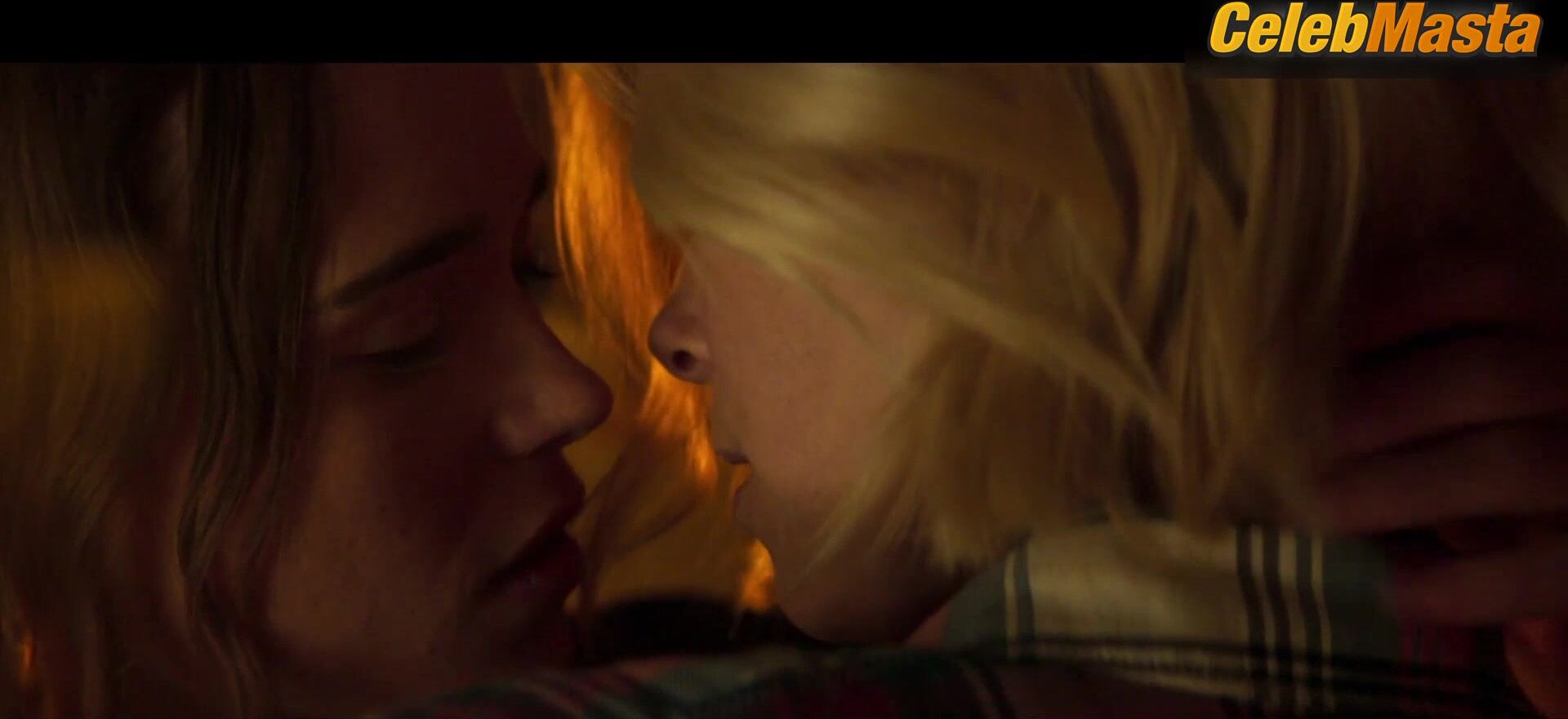 Ellen Page Kate Mara And Tits, Underwear Scene From My - Photo 1 of 5