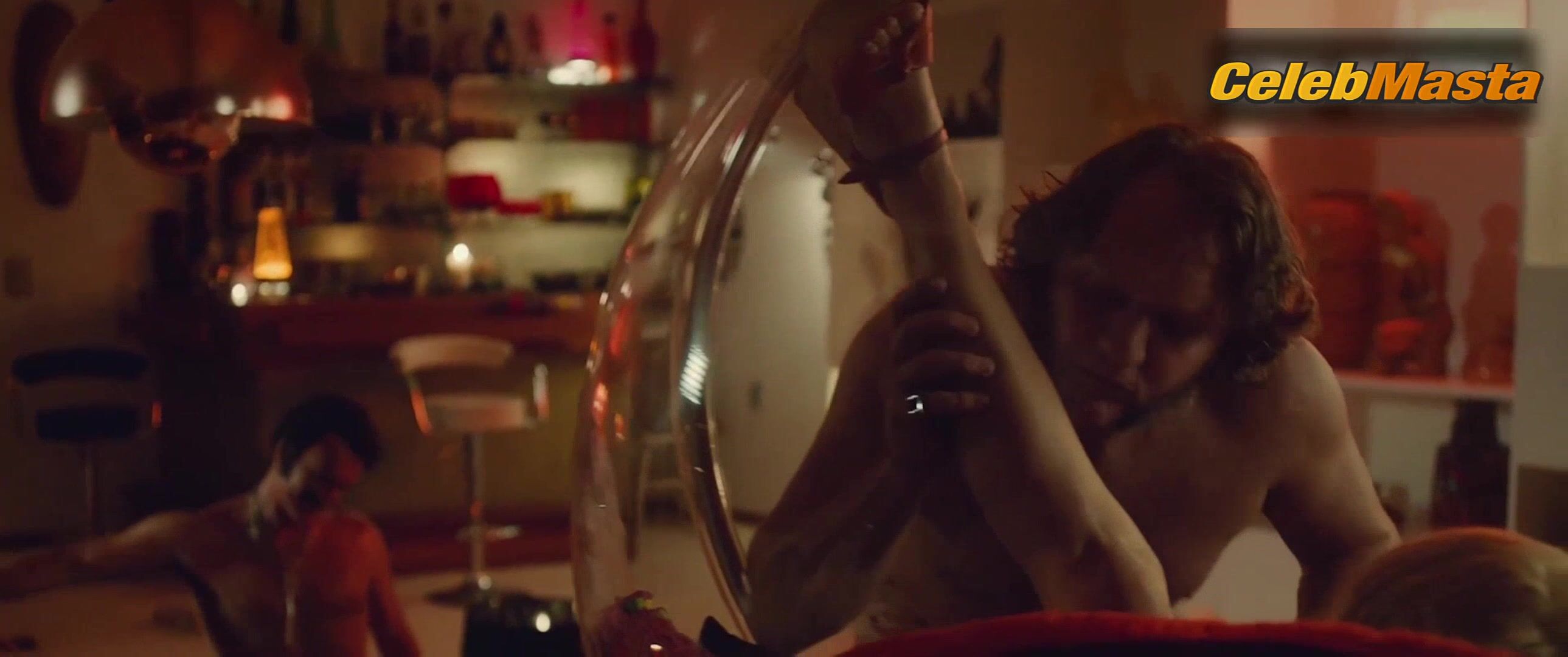 Kylie Minogue ’s Swimsuit Scene In Swinging Safari - Photo 1 of 5 photo 5
