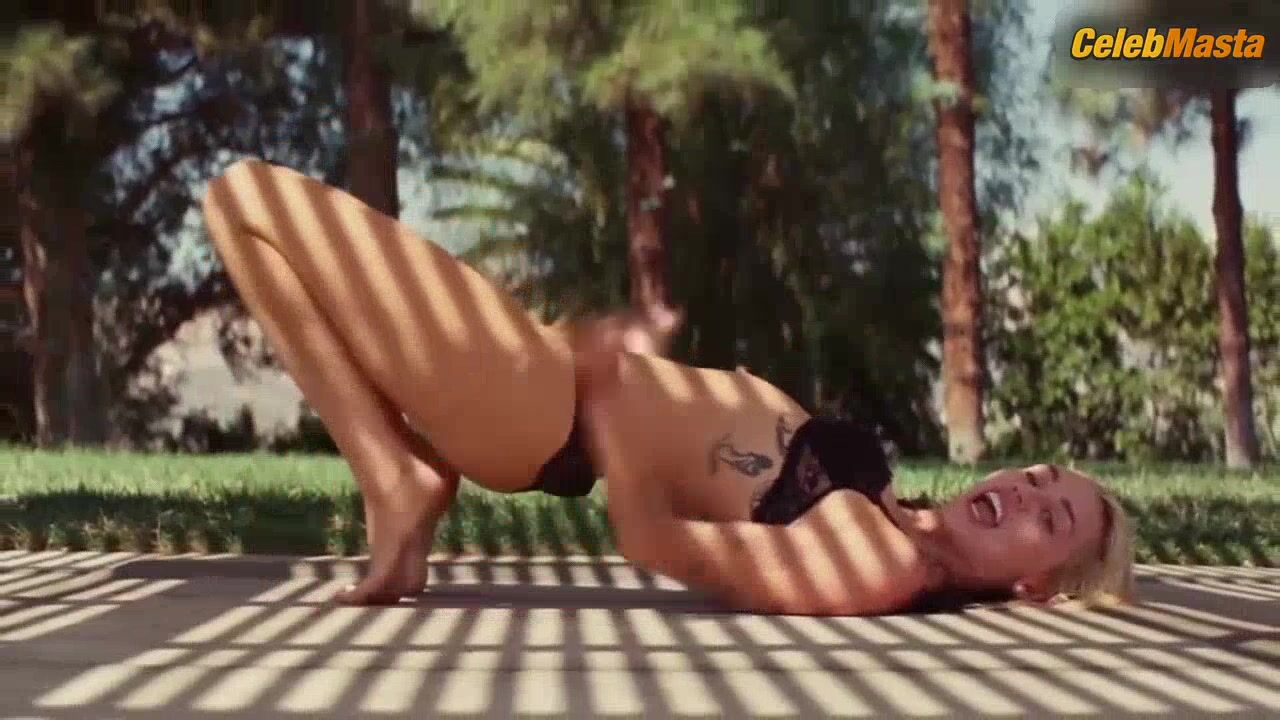 Miley Cyrus Swimsuit Scene In Flowers - Photo 2 of 5 photo 4