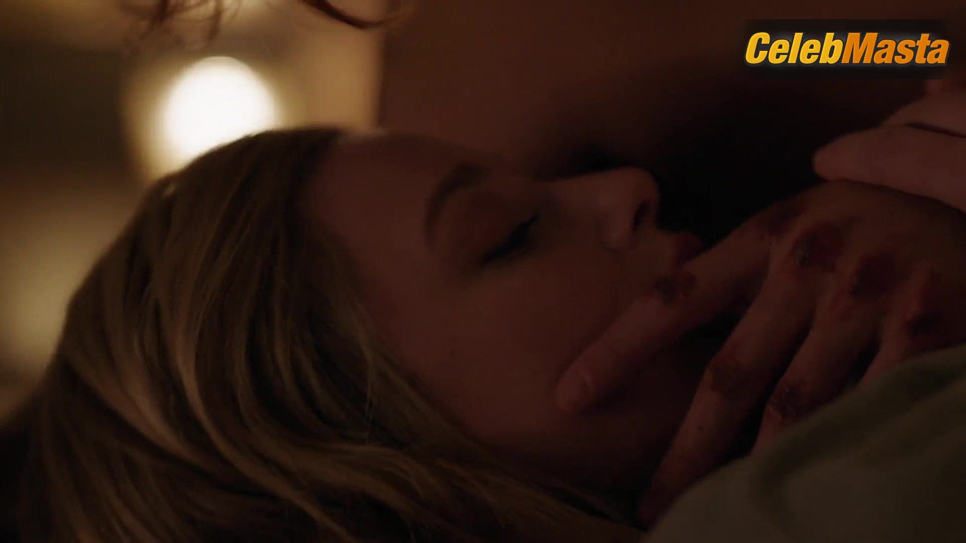 Lili Reinhart Bares Underwear Scene In Riverdale - Photo 1 of 5 photo 5