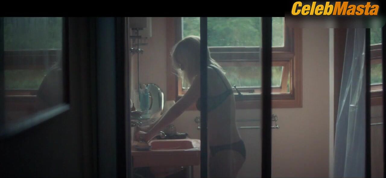 Kirsten Dunst Underwear Scene From Woodshock - Photo 2 of 5 photo 5