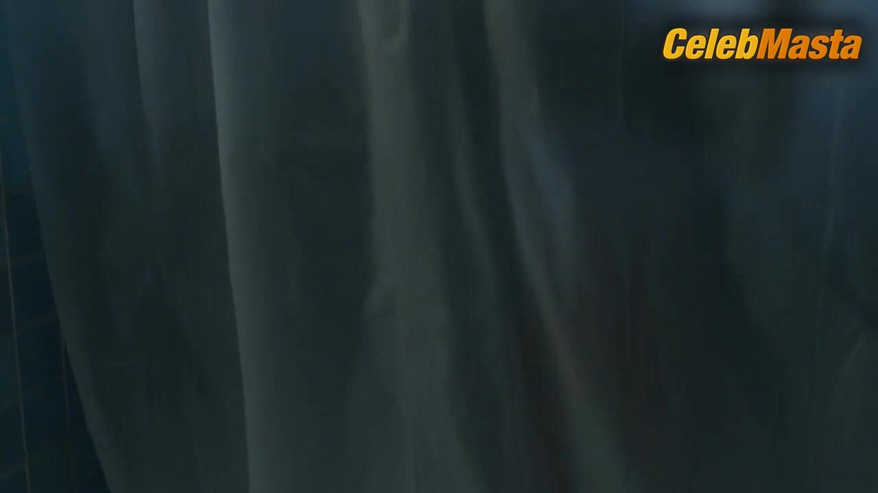 Rihanna ’s Underwear Scene In Bates Motel - Photo 1 of 5 photo 4
