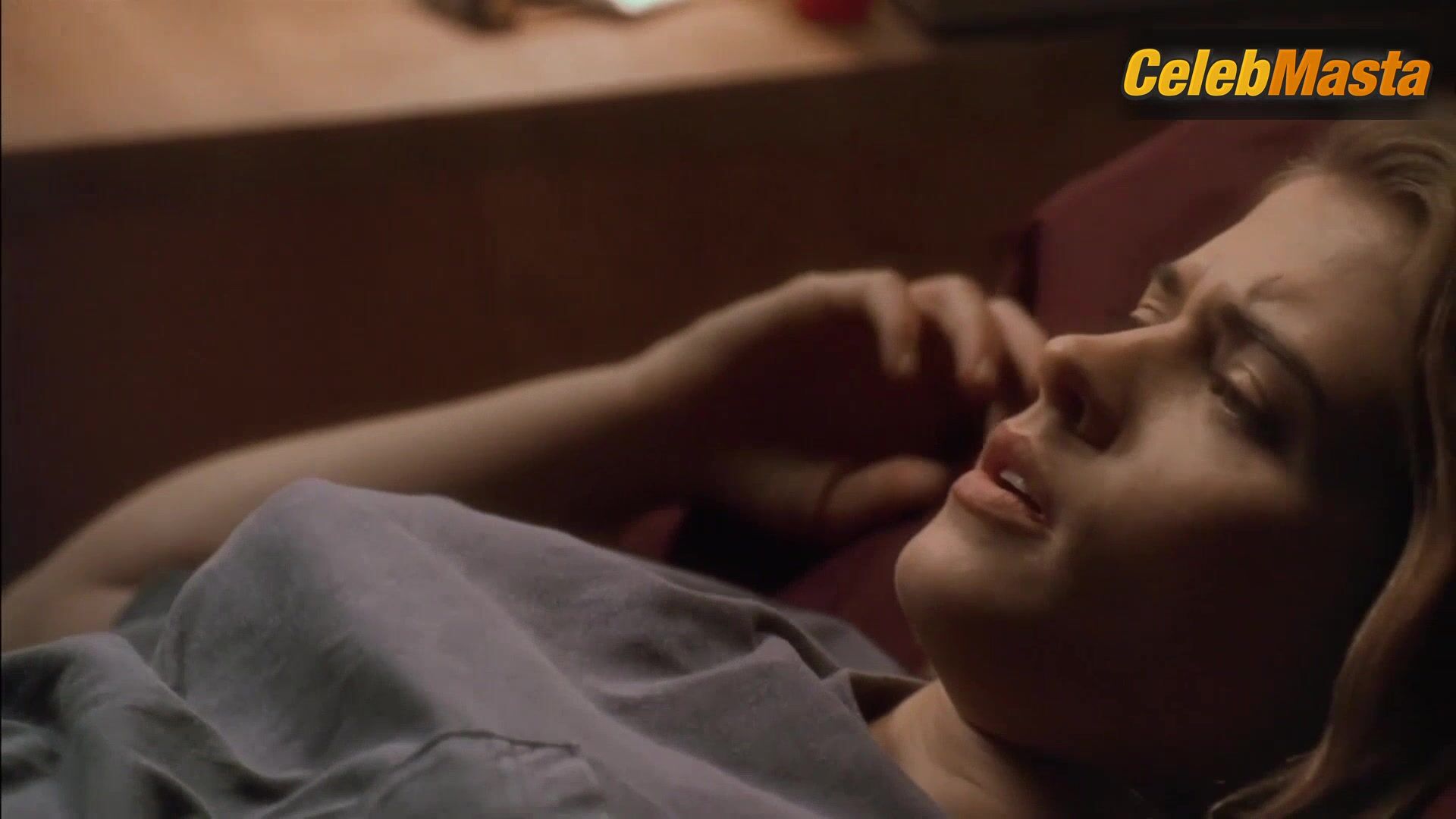 Jennifer Connelly Kristy Swanson And Lesbian Scene From Higher - Photo 1 of 5 photo 4