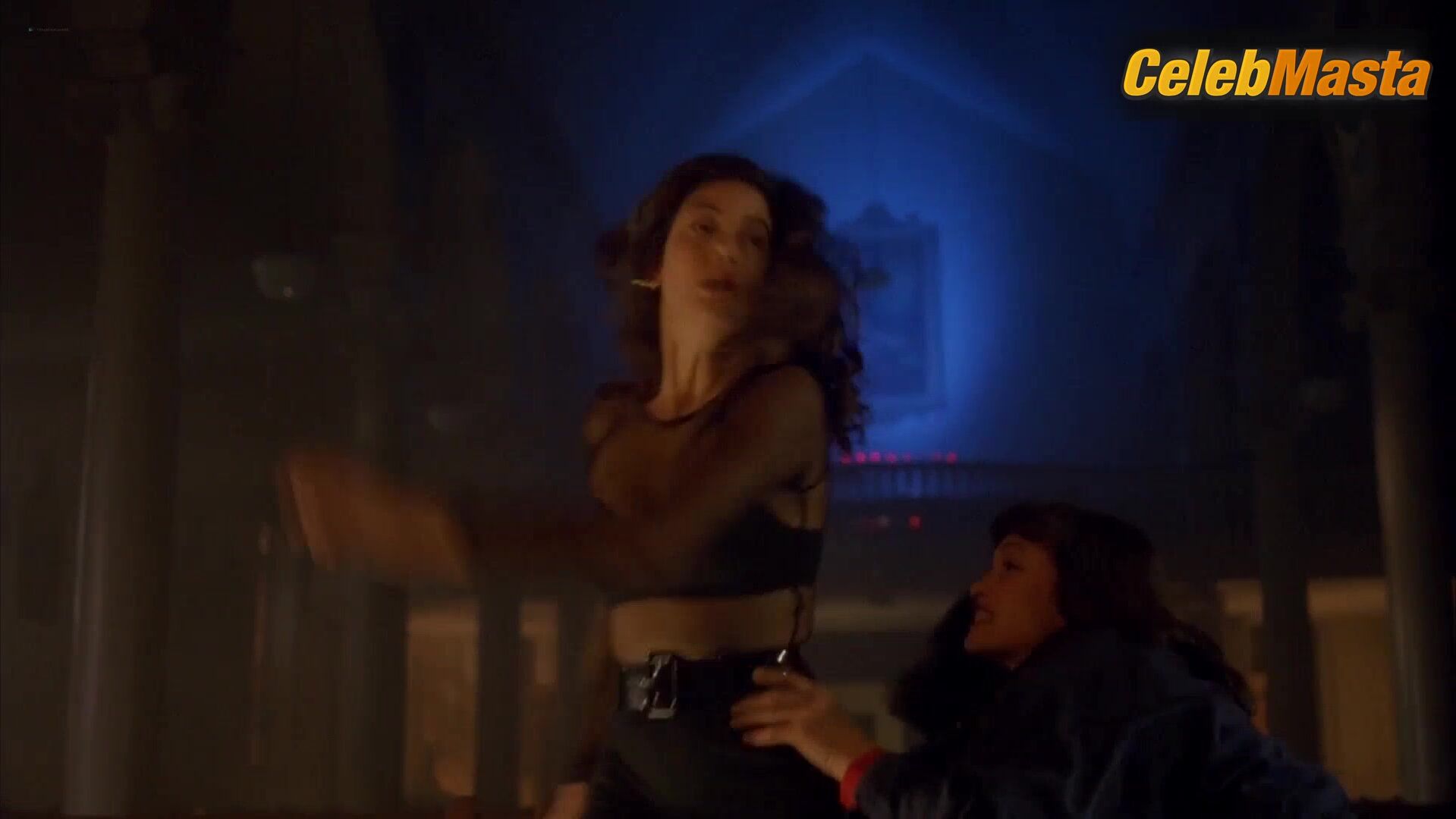 Teri Hatcher ’s Sexy Scene From Brain - Photo 5 of 5 photo 4