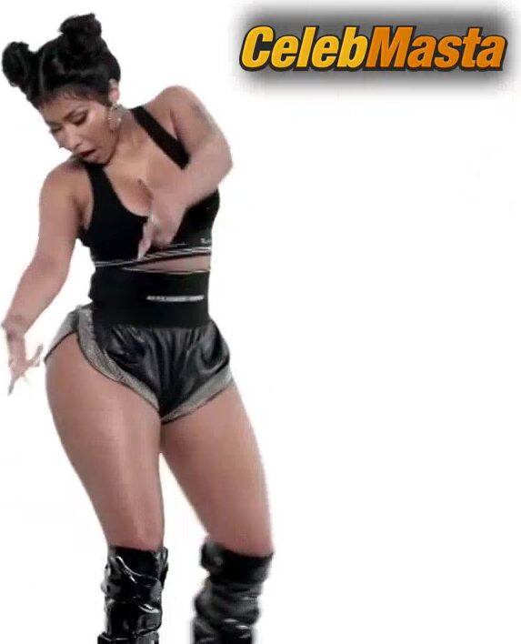 Nicki Minaj Underwear Scene From Barbie Tingz - Photo 2 of 5 photo 1