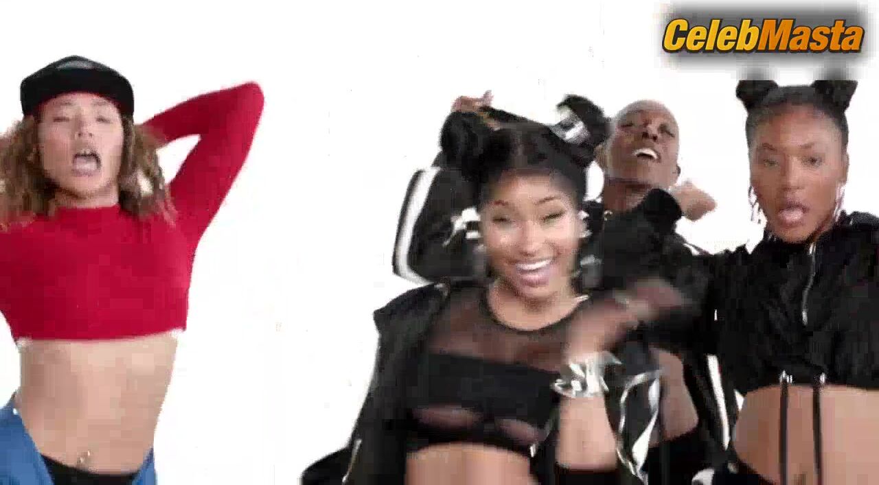 Nicki Minaj Underwear Scene From Barbie Tingz - Photo 2 of 5 photo 5