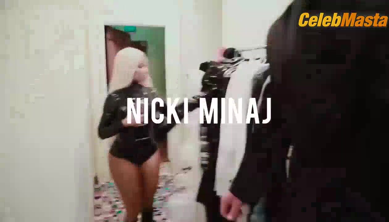 Nicki Minaj Booty, Tits Scene From Paper - Photo 1 of 5