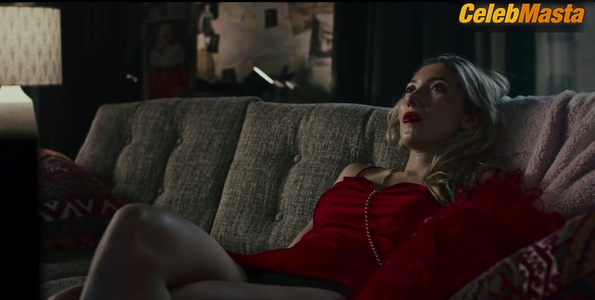 Dichen Lachman Mena Suvari, Rosa Salazar And ’s Butt, - Photo 1 of 5 photo 4
