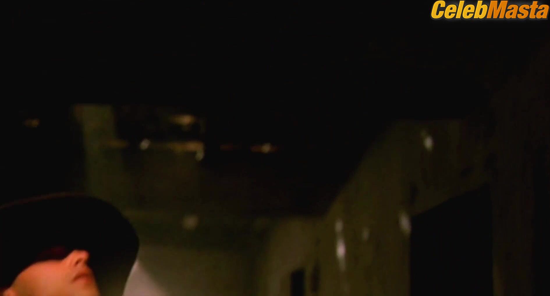 Mena Suvari ’s Sexy Scene From The Musketeer - Photo 1 of 5