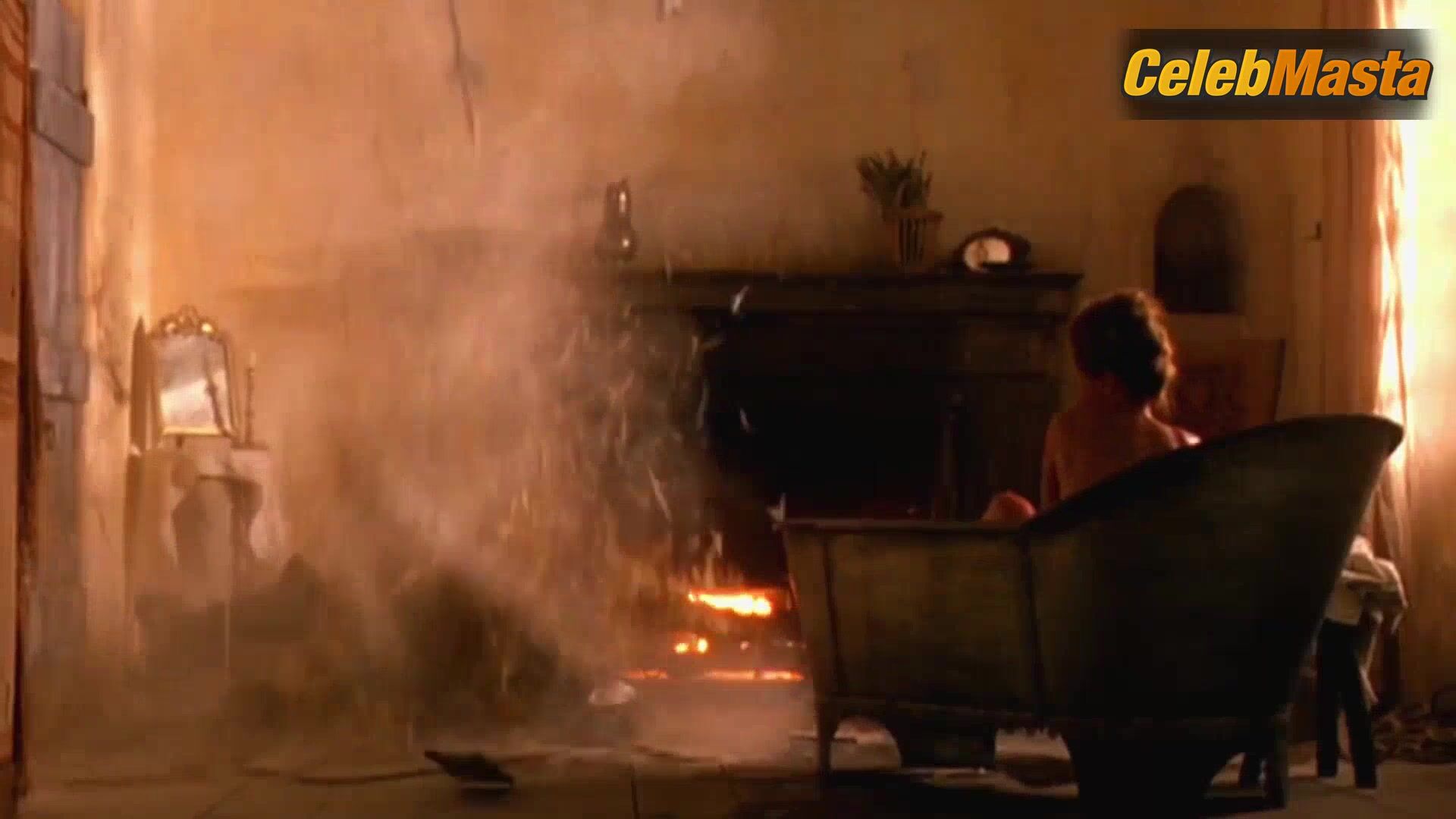 Mena Suvari ’s Sexy Scene From The Musketeer - Photo 1 of 5 photo 2