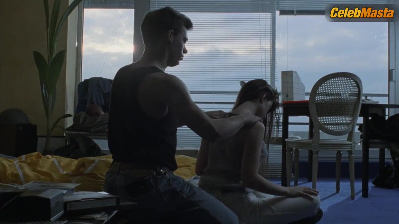 Romane Bohringer ’s Ass, Tits Scene In Savage Nights - Photo 2 of 5