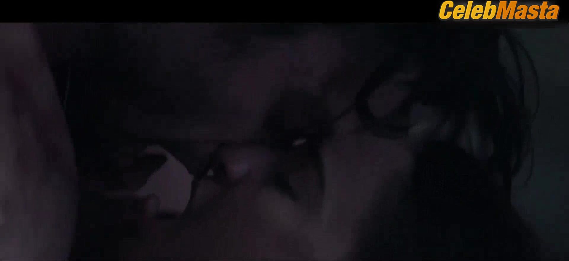Shailene Woodley ’s Hot Scene In Paradise - Photo 1 of 5 photo 4