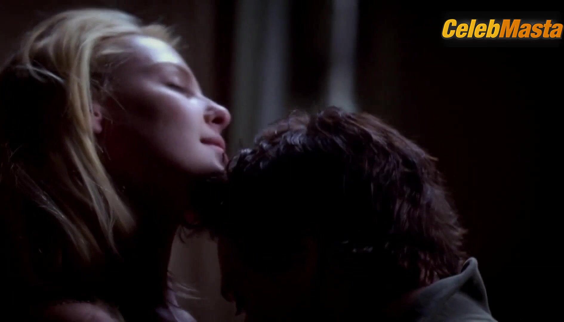 Katherine Heigl ’s Sexy Scene From Grey’s Anatomy - Photo 2 of 5 photo 1