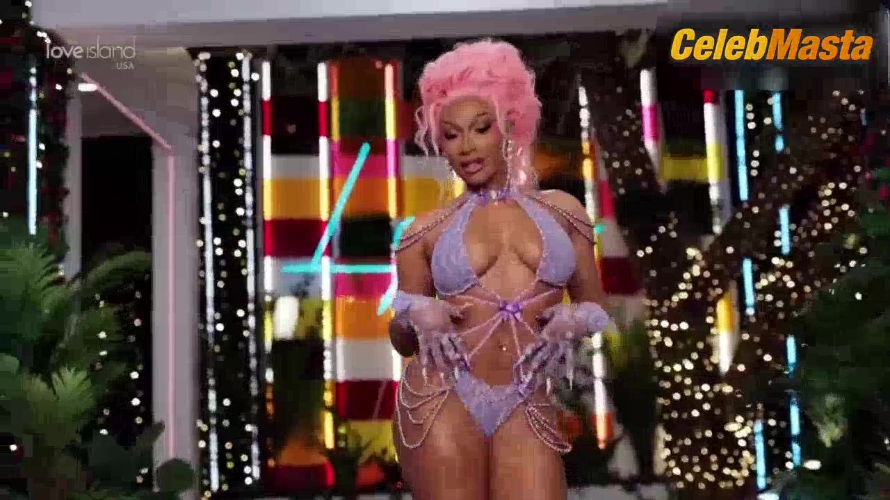 Megan Thee Stallion Thong, Swimsuit Scene In Love Island Usa - Photo 1 of 5 photo 5